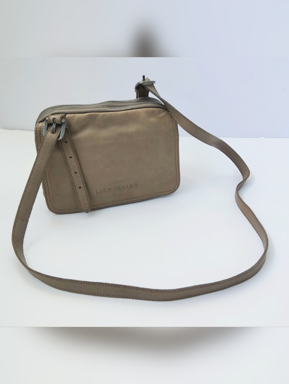Liebeskind Berlin Taupe Leather Crossbody Purse. Pre-owned.